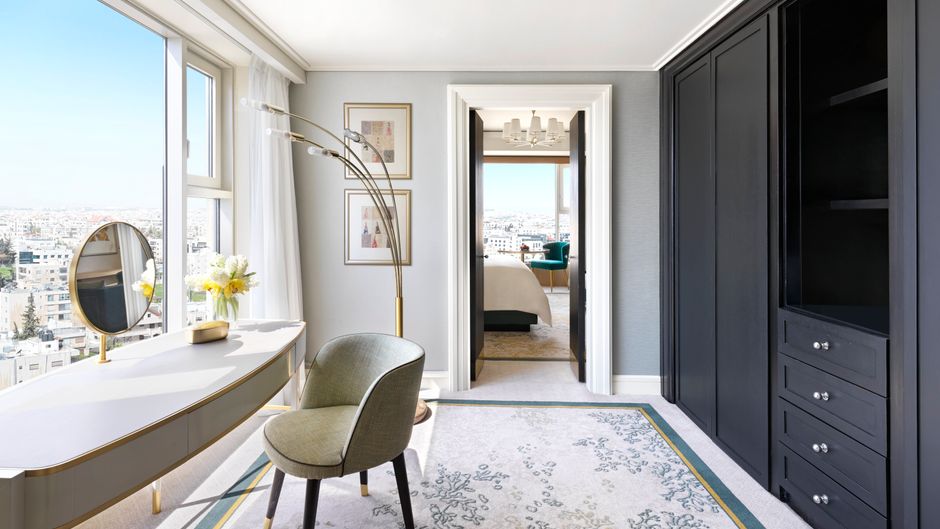 Four Seasons Hotel Amman Suite