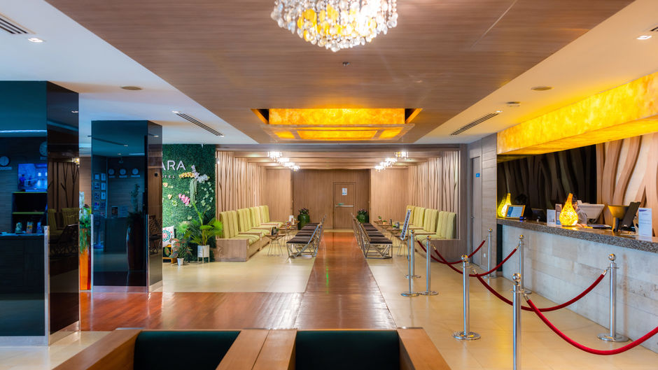 Centara Pattaya Resort Lobby