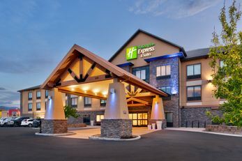 Holiday Inn Express and Suites, Helena