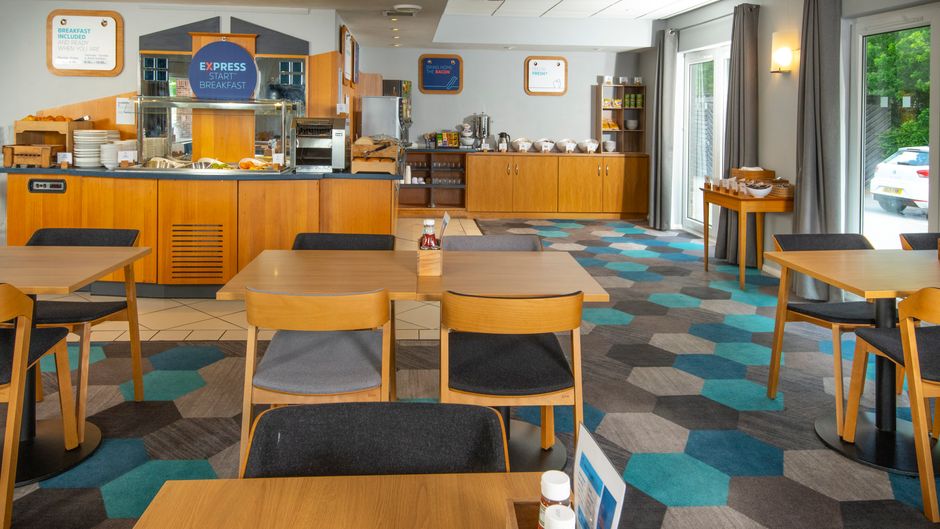 Holiday Inn Express Peterborough Restaurant