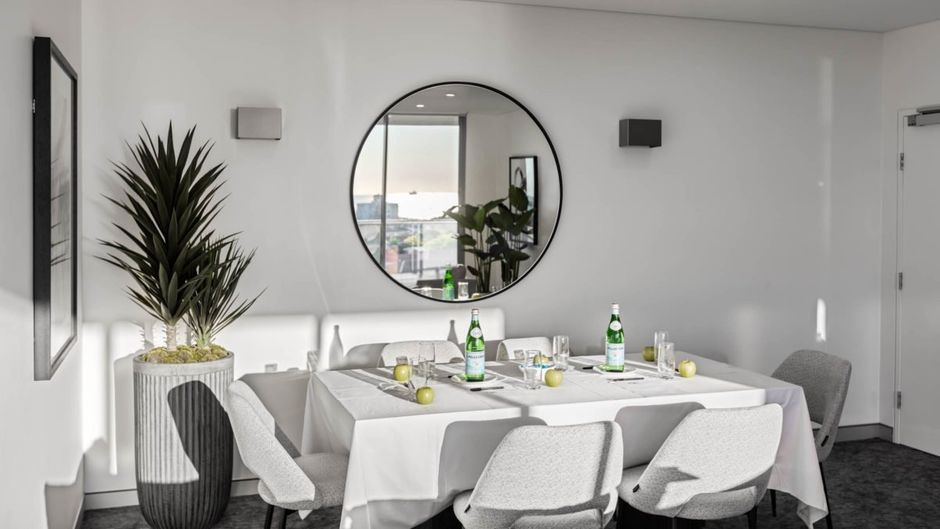 Wollongong Serviced Apartments Meeting