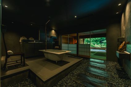 Tobira Onsen, Myojinkan
