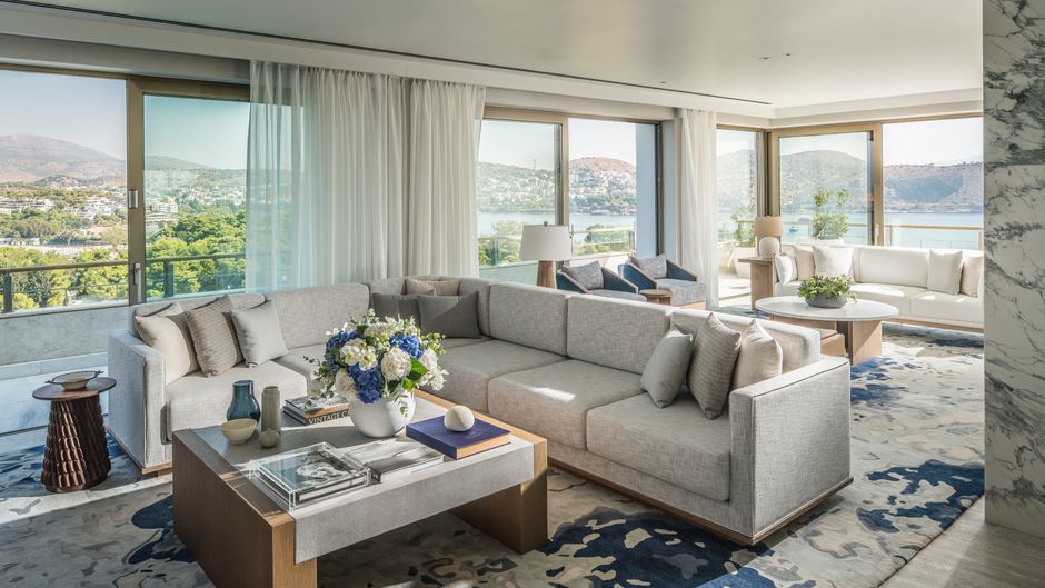 Four Seasons Astir Palace Hotel Suite