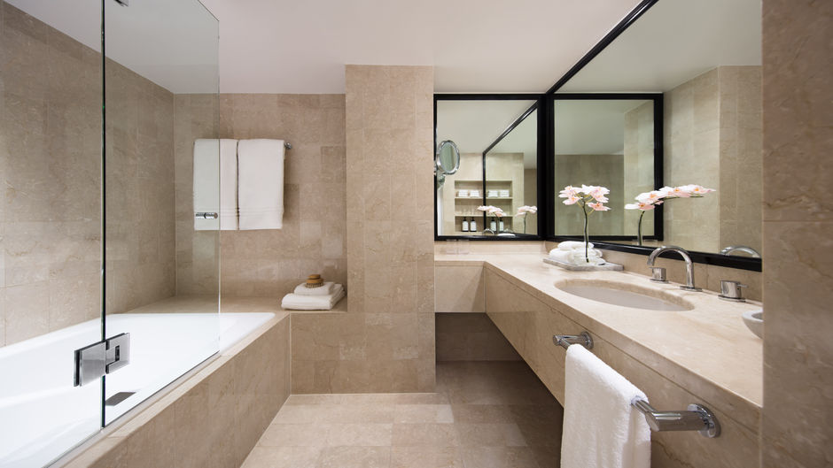 Four Seasons Hotel Sydney Room