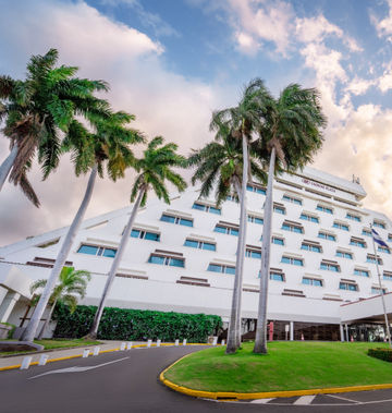 Crowne Plaza Hotel Managua