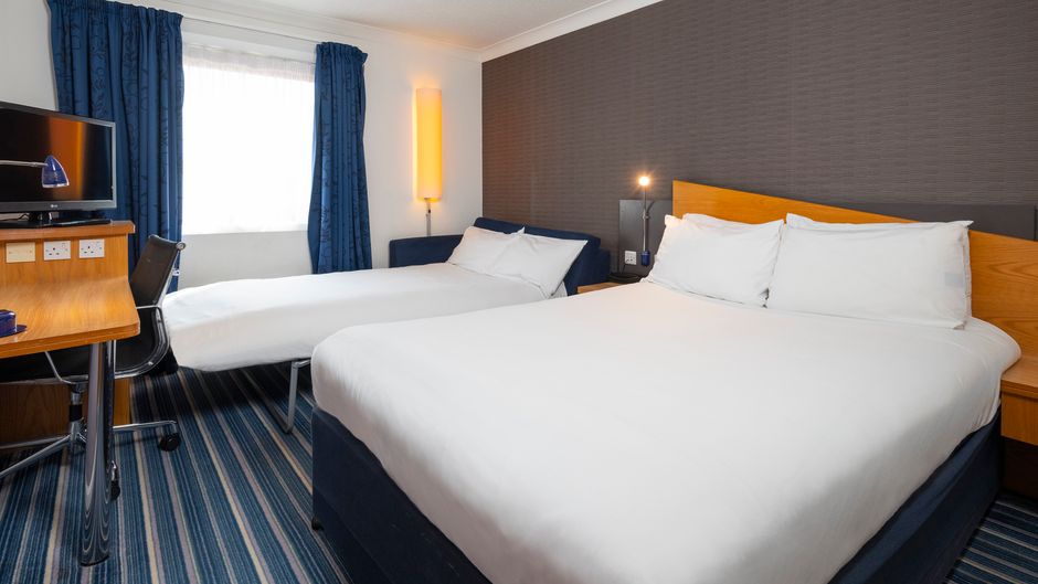 Holiday Inn Express London-Chingford Room