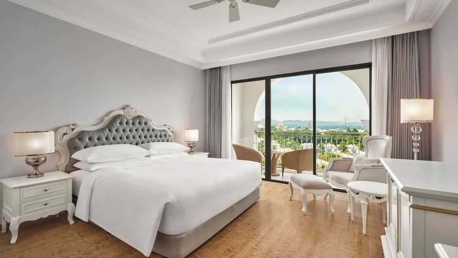 Sheraton Phu Quoc Long Beach Resort Room