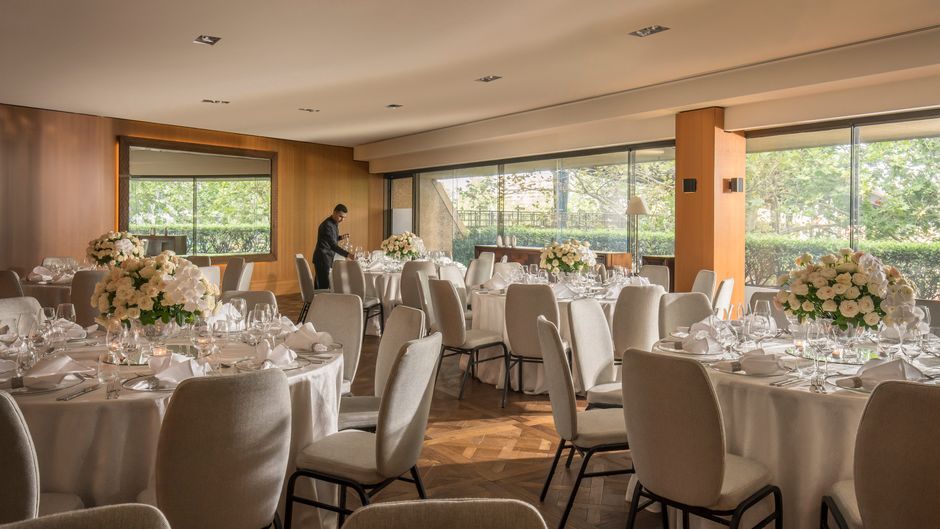 Four Seasons Hotel Sydney Meeting