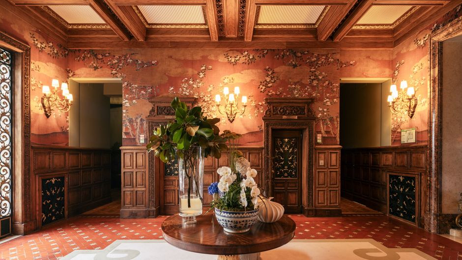 Hotel Infante de Sagres Lobby