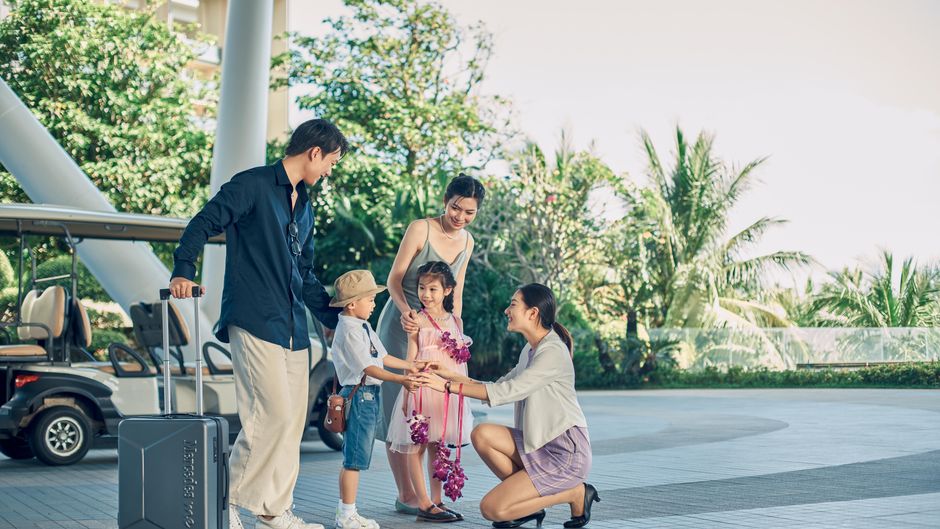 Crowne Plaza Sanya Haitang Bay Resort Exterior