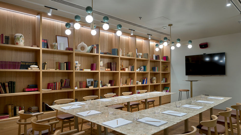 Verno House Budapest-Vignette Collection Meeting