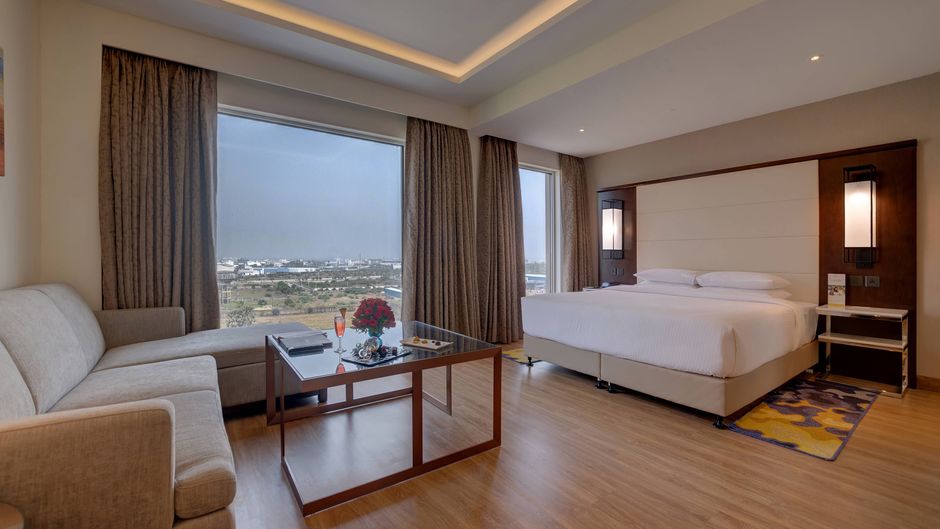 Courtyard Surat Room