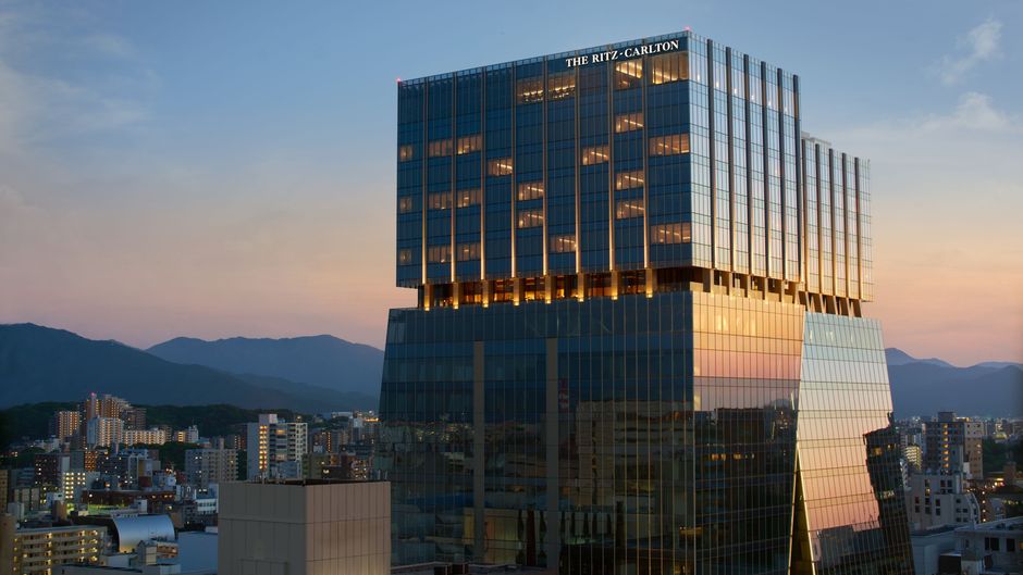 The Ritz-Carlton, Fukuoka Exterior