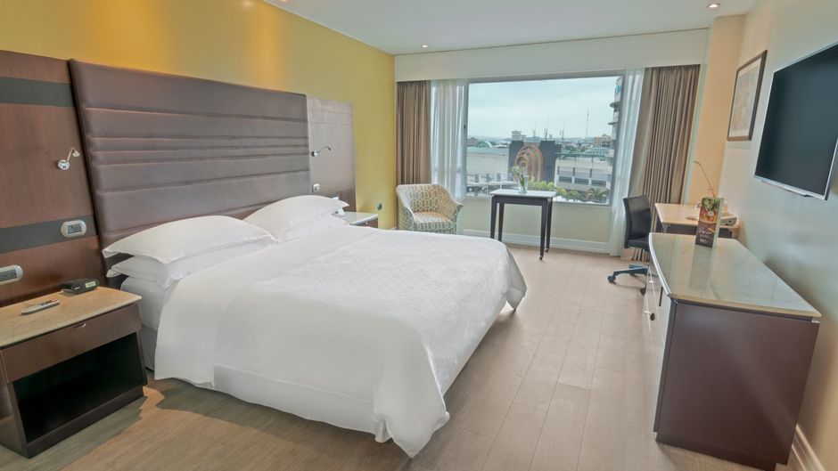 Sheraton Guayaquil Hotel Pool
