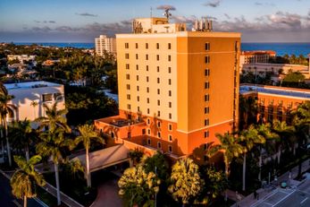 The Atlantic Suites on the Ave