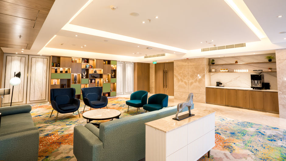 Holiday Inn Lucknow Airport Meeting