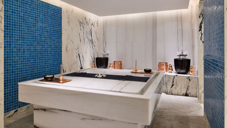 Mulberry Shades, A Tribute Portfolio Res Spa