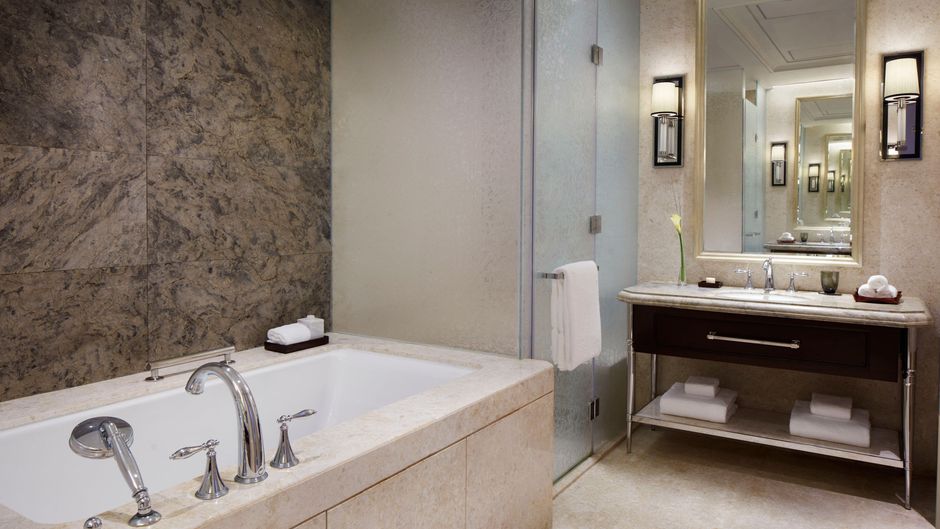 The Ritz-Carlton Haikou Room
