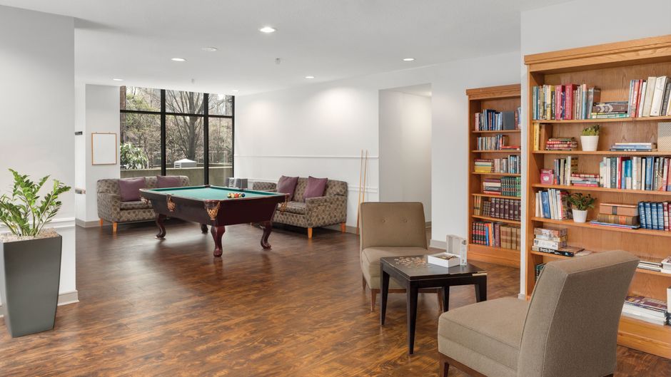 WorldMark Vancouver-The Canadian Other