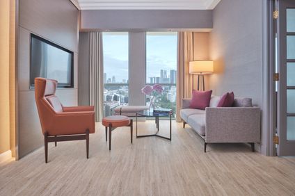 Grand Copthorne Waterfront Hotel