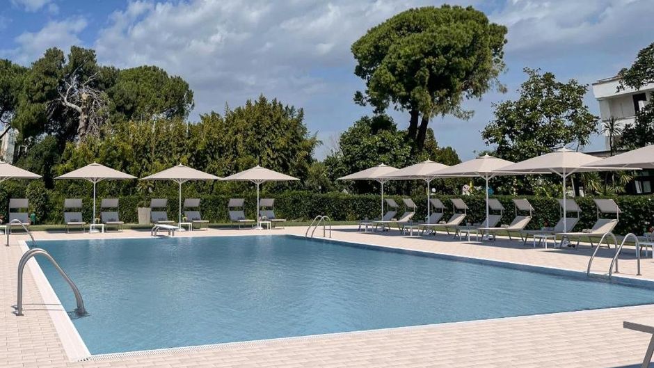 Riviera Spineta Hotel Pool