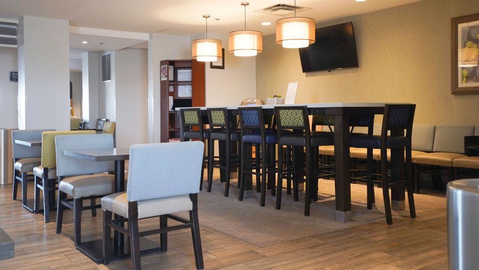 Fairfield Inn & Suites by Marriott Airdrie Restaurant