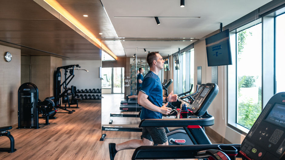 Holiday Inn & Suites Dubai Science Park Health Club