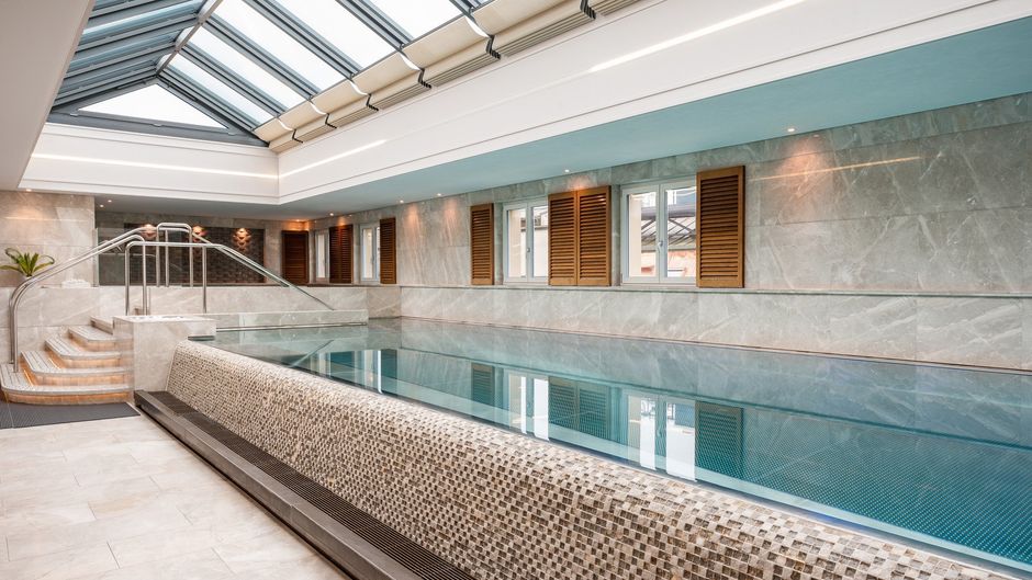 Four Seasons Hotel des Bergues Pool