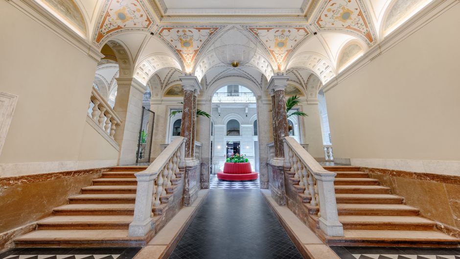 Hotel Oktogon Haggenmacher Lobby