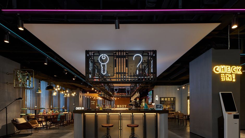 Moxy Xi'an Downtown Lobby