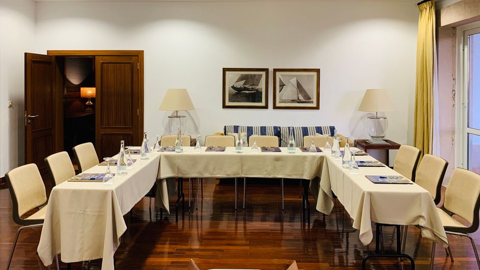 Pousada de Sagres, Infante Meeting