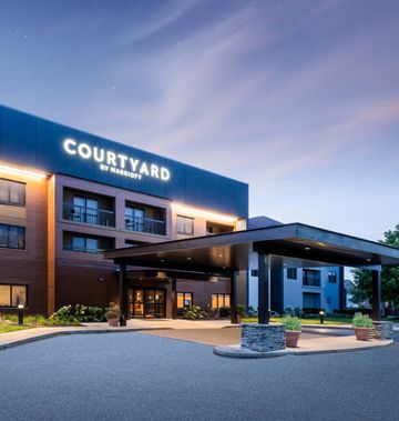 Courtyard by Marriott Columbus Airport