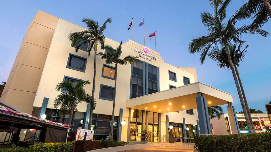 Hotel Diana Exterior