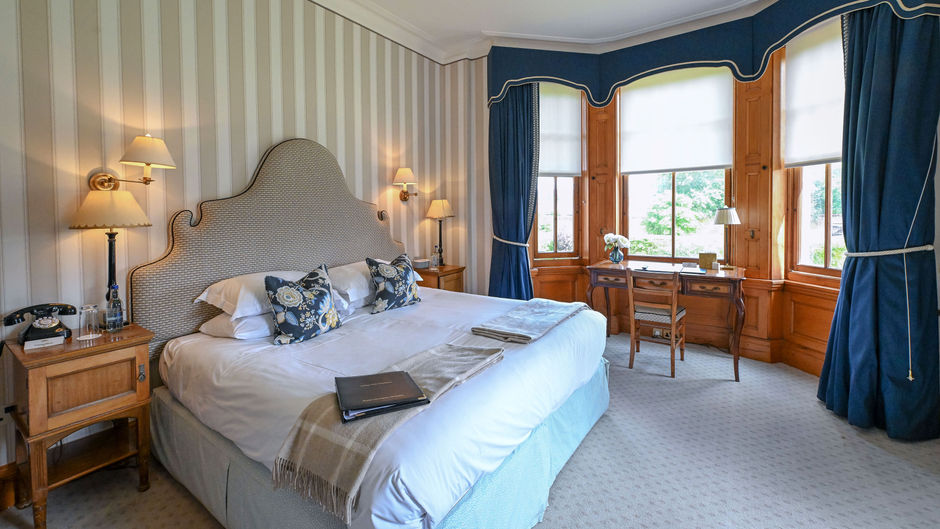 Cbh Jockey Club Rooms Room