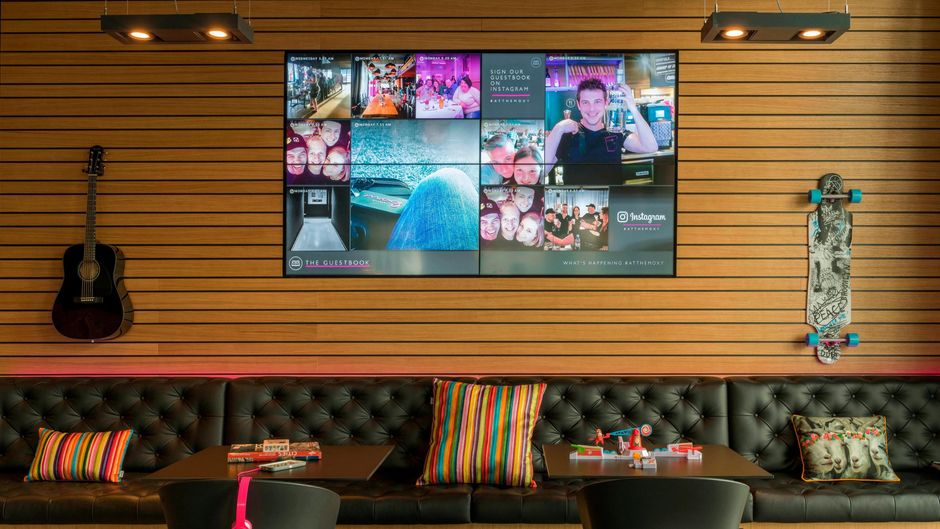 MOXY Frankfurt Airport Room