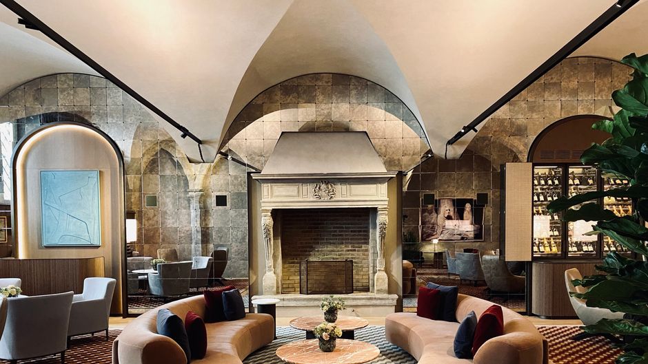 Four Seasons Hotel Milano Lobby
