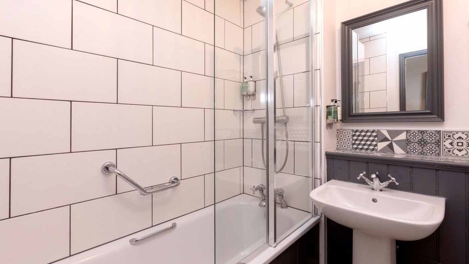 The Harrogate Inn Room