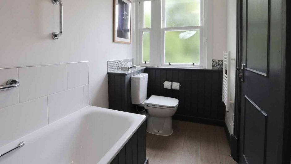 The Harrogate Inn Room