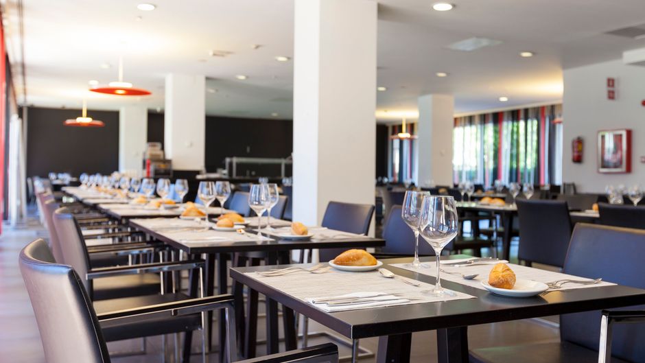 Axor Feria Hotel Restaurant