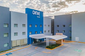 One Saltillo Aeropuerto