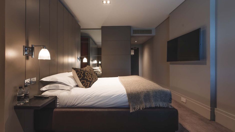 Dakota Hotel Edinburgh Room