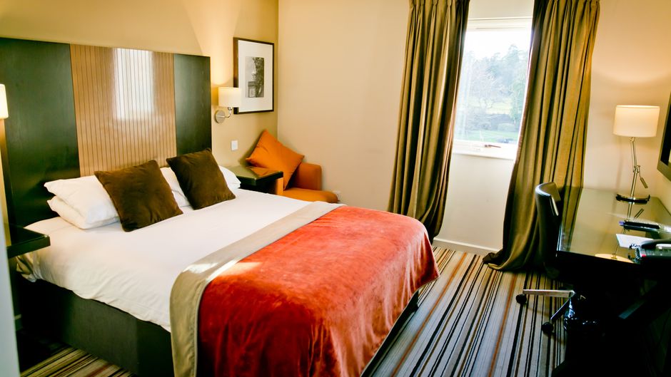 Warbrook House Hotel Room