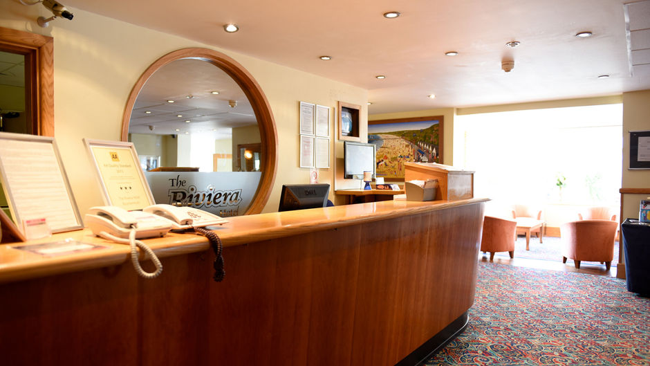 Riviera Hotel and Holiday Apartments Lobby