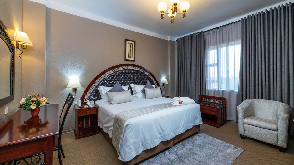 Bulawayo Rainbow Hotel Room