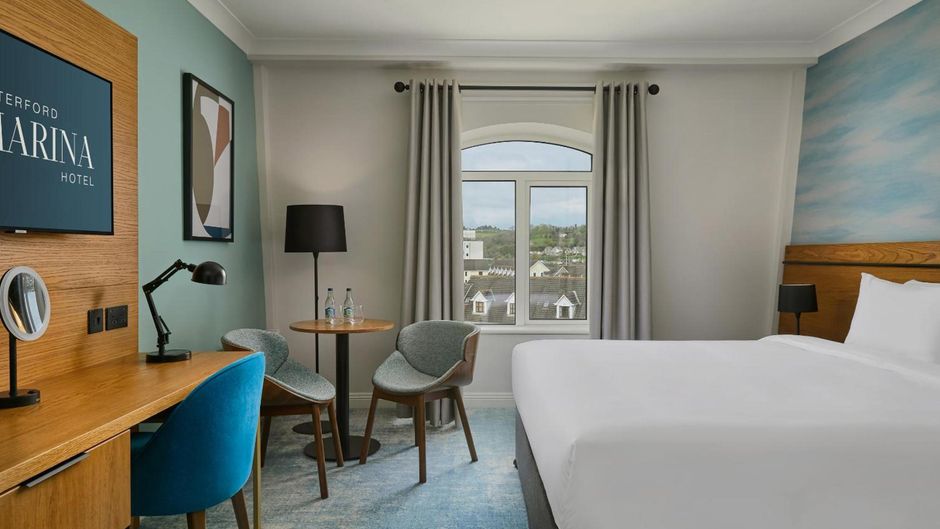 Waterford Marina Hotel Room