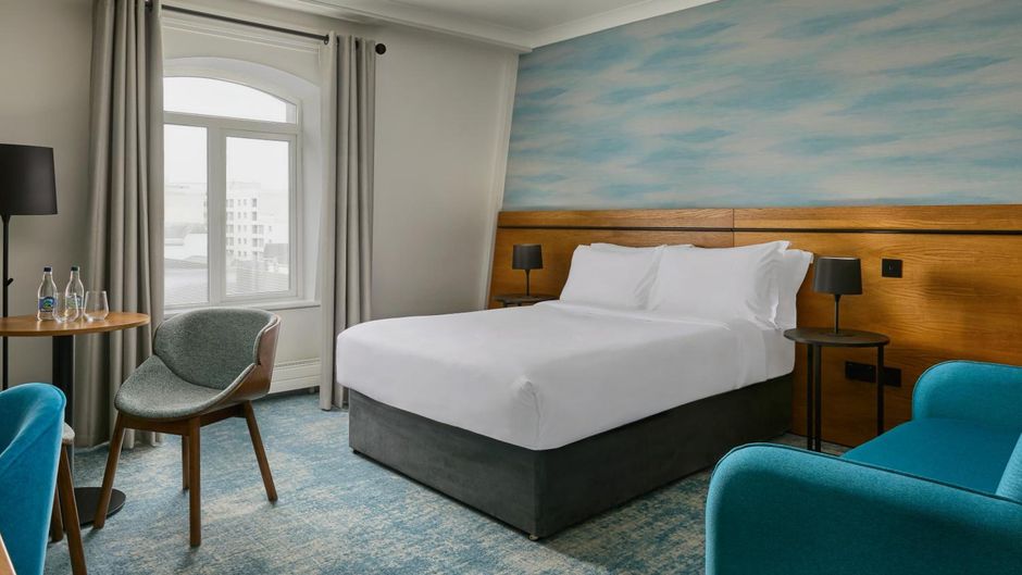 Waterford Marina Hotel Room
