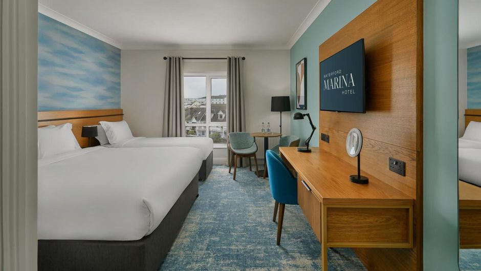 Waterford Marina Hotel Room
