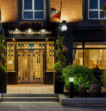 Waterford Marina Hotel