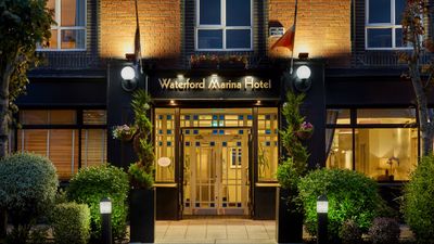 Waterford Marina Hotel