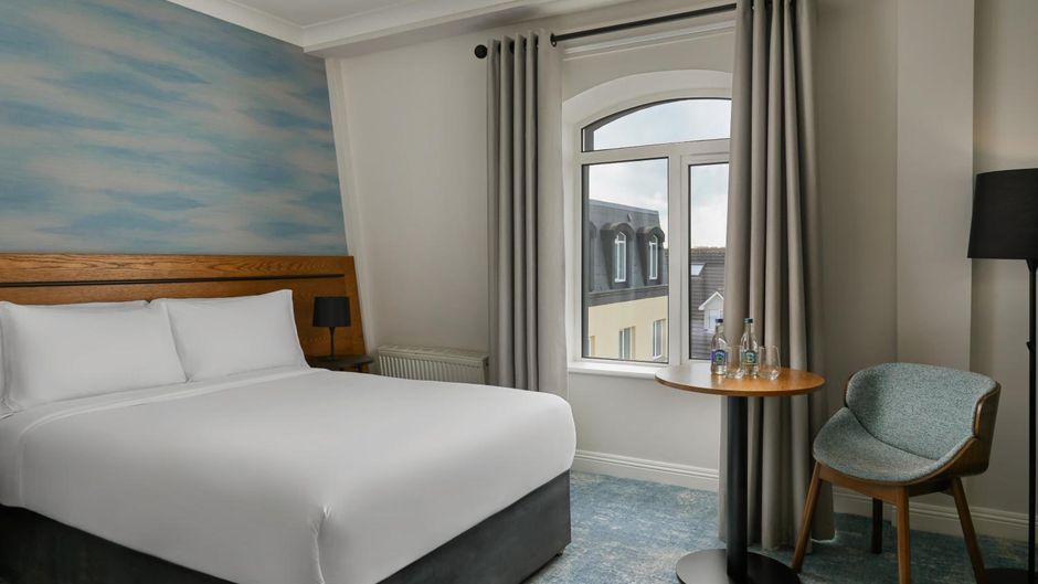 Waterford Marina Hotel Room